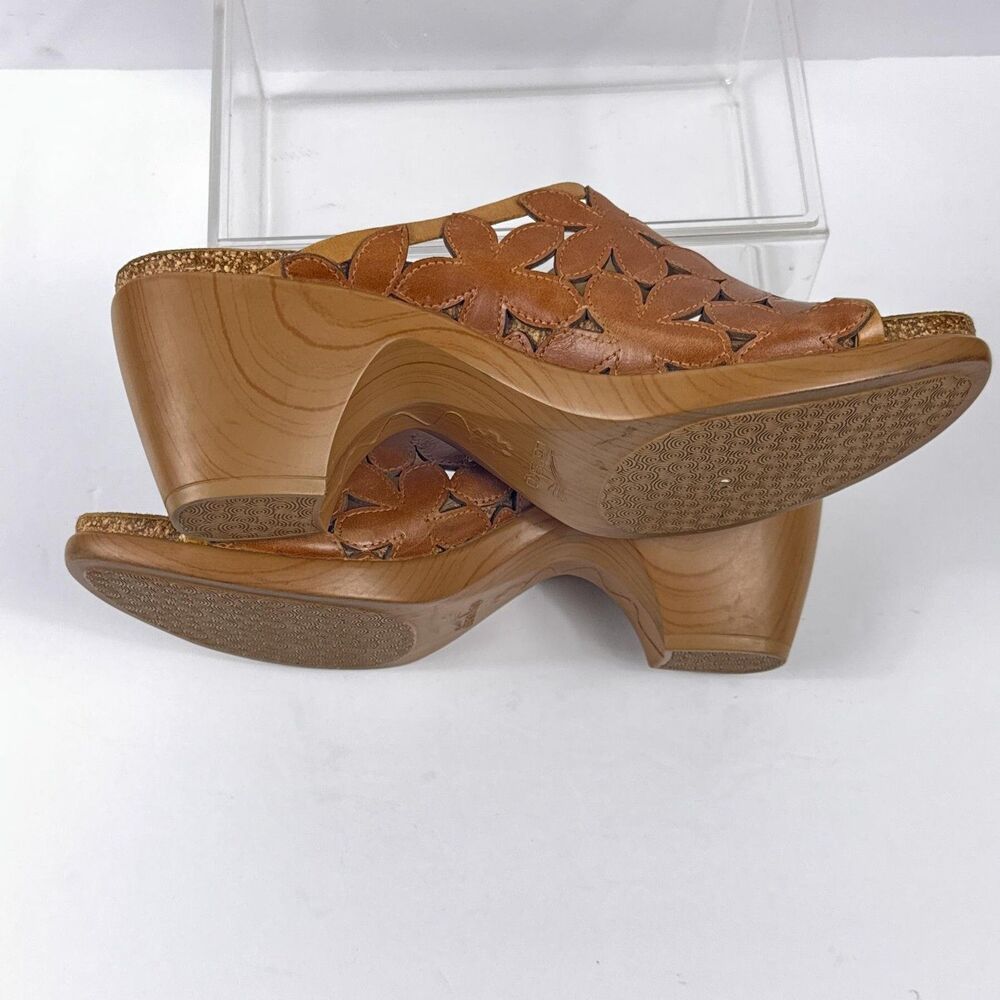 Dansko Clarrisa Sandals Womens 40 Brown Leather Floral Cutout Mule Slide Heels - Picture 5 of 11